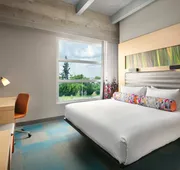 Aloft Miami Airport hotel detail image 5