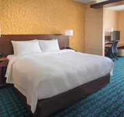 Fairfield Inn and Suites by Marriott Syracuse Carrier Circle hotel detail image 7