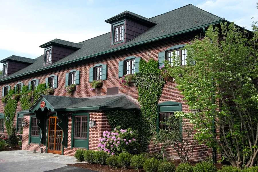 The Beaumont Inn hotel detail image 2
