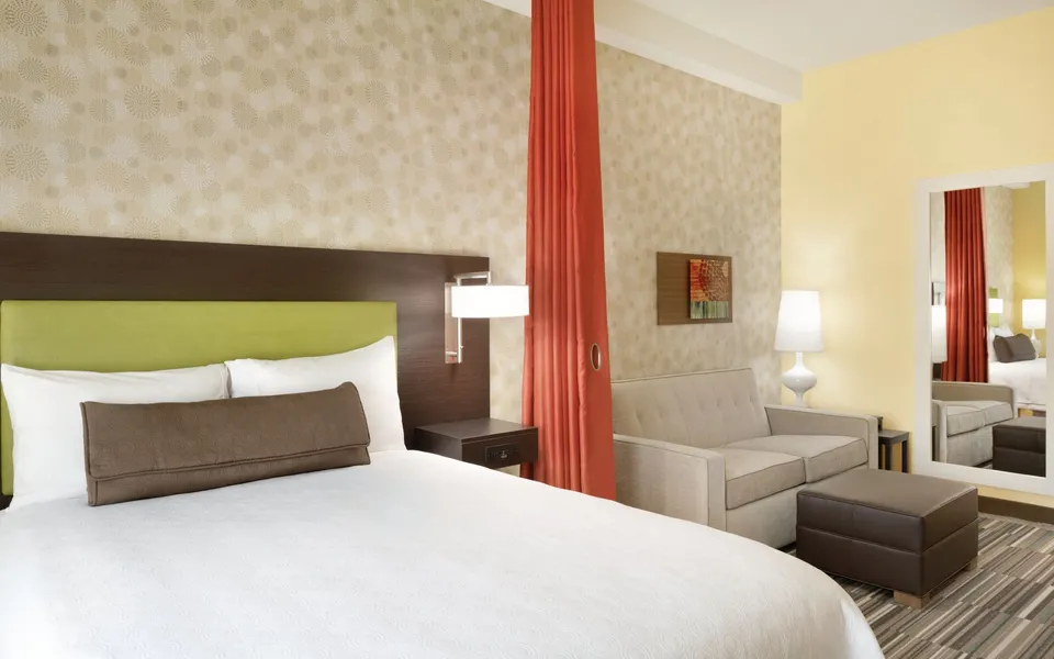 Home2 Suites by Hilton Charlotte Airport hotel detail image 6
