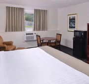 Rodeway Inn hotel detail image 7