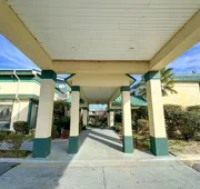 Super Inn & Suites by OYO Milledgeville hotel detail image 3