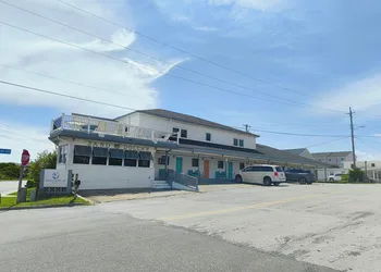 Sand Dollar Motel hotel thumbnail 3