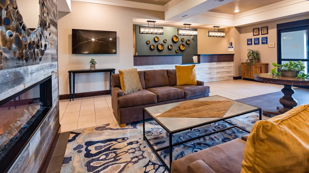 Best Western Plus Overland Inn hotel detail image 2