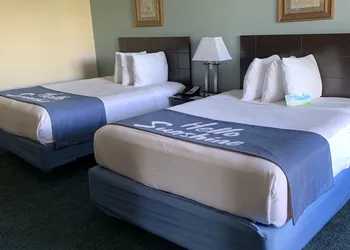 Days Inn by Wyndham Orlando Airport Florida Mall hotel thumbnail 5