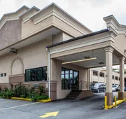 Rodeway Inn Paterson Great Falls Park Area hotel detail image 3