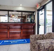 Rodeway Inn Paterson Great Falls Park Area hotel detail image 7