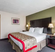 Ramada by Wyndham Newburgh/West Point hotel detail image 3