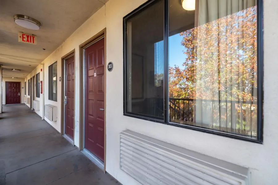 California Inn & Suites Rancho Cordova - Sacramento hotel detail image 6