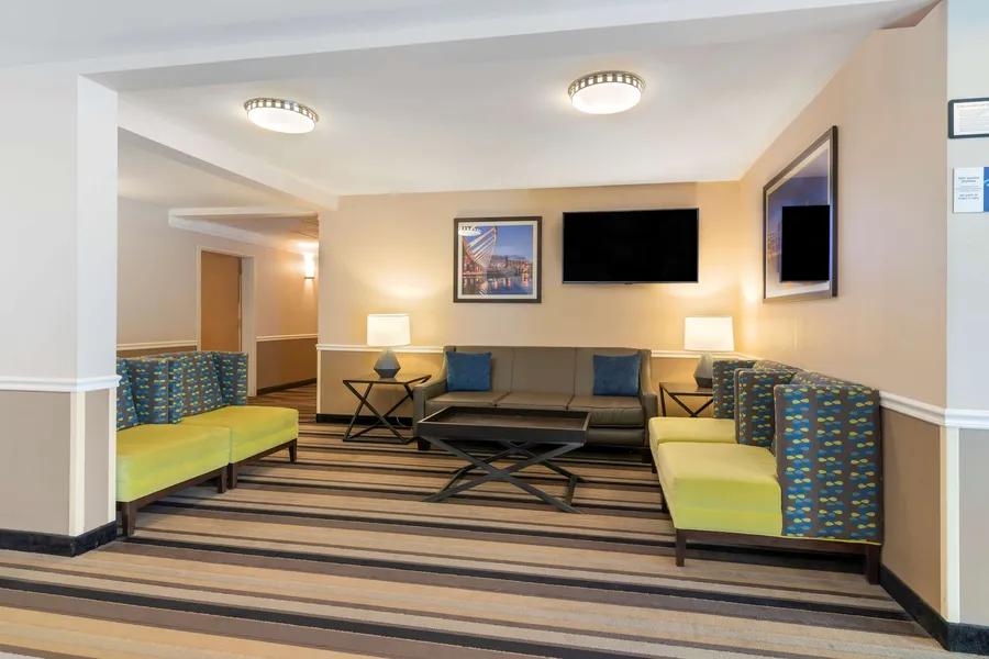 Best Western Plus Executive Court Inn & Conference Center hotel detail image 6