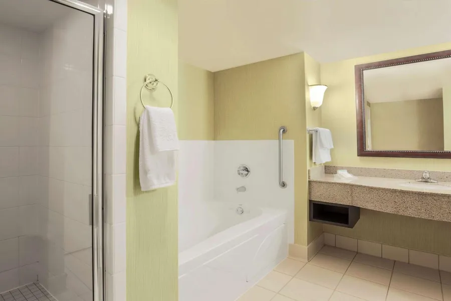 Hilton Garden Inn Chicago/Midway Airport hotel detail image 6
