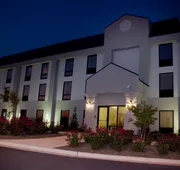 Hampton Inn Madison Huntsville Airport hotel detail image 3