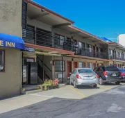 Bay Bridge Inn hotel detail image 5