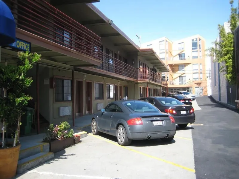 Bay Bridge Inn hotel detail image 6