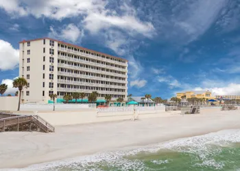 Westgate Harbour Beach Resort hotel thumbnail 3