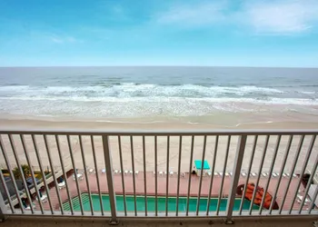 Westgate Harbour Beach Resort hotel thumbnail 5