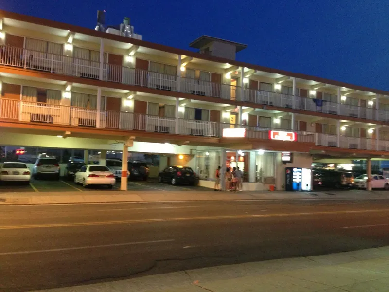 Red Carpet Inn & Suites hotel detail image 2