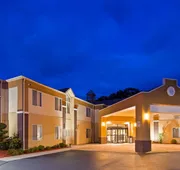 Best Western Plus New England Inn & Suites hotel detail image 4