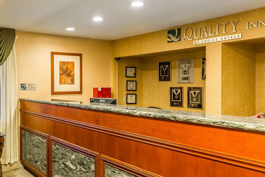 Quality Inn Near China Lake Naval Station hotel detail image 6