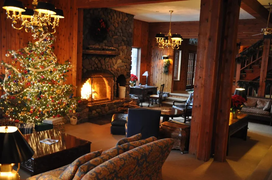 Kandahar Lodge at Whitefish Mountain Resort hotel detail image 6