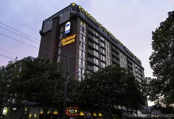 Harbour Towers Hotel & Suites hotel thumbnail 8