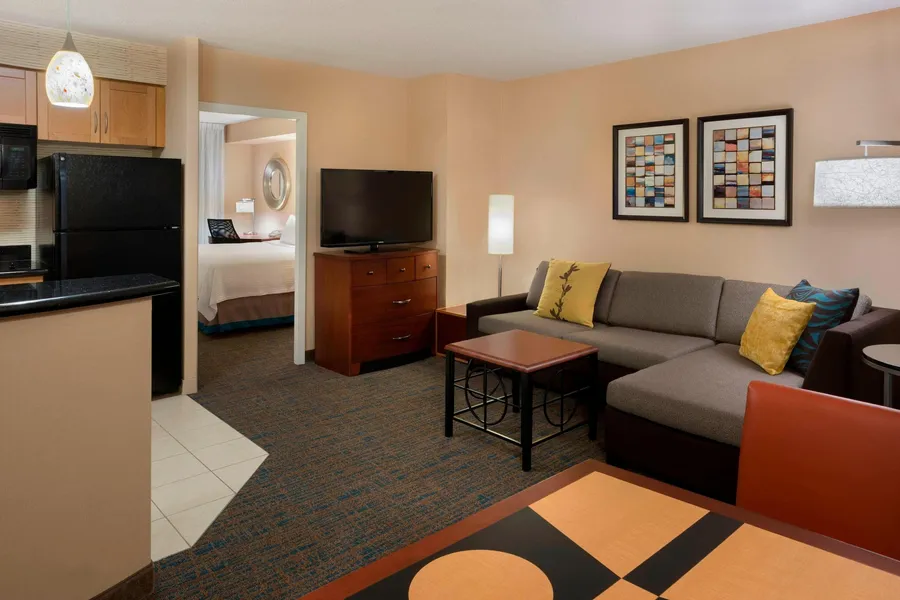 Residence Inn by Marriott Toronto Downtown / Entertainment District hotel detail image 6