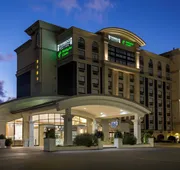 Holiday Inn Hotel & Suites St. Catharines Conference Center by IHG hotel detail image 3