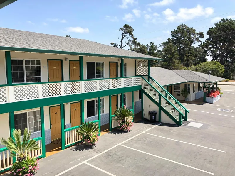 Monterey Pines Inn hotel detail image 2