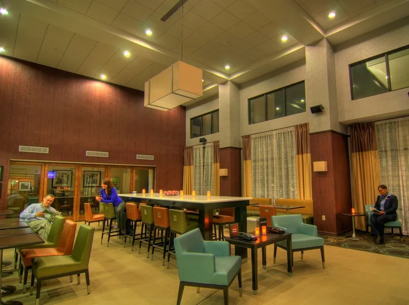 Hampton Inn & Suites Parsippany/North hotel detail image 6