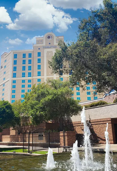 DoubleTree by Hilton Hotel Modesto hotel detail image 2