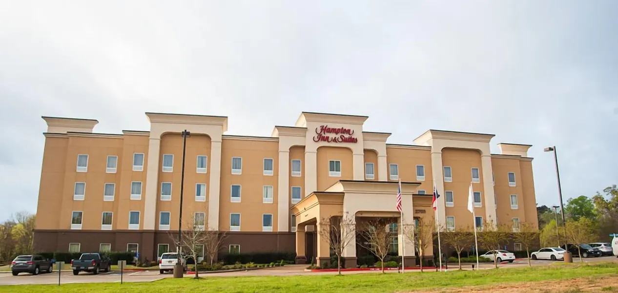 Hampton Inn & Suites Palestine hotel detail image 2