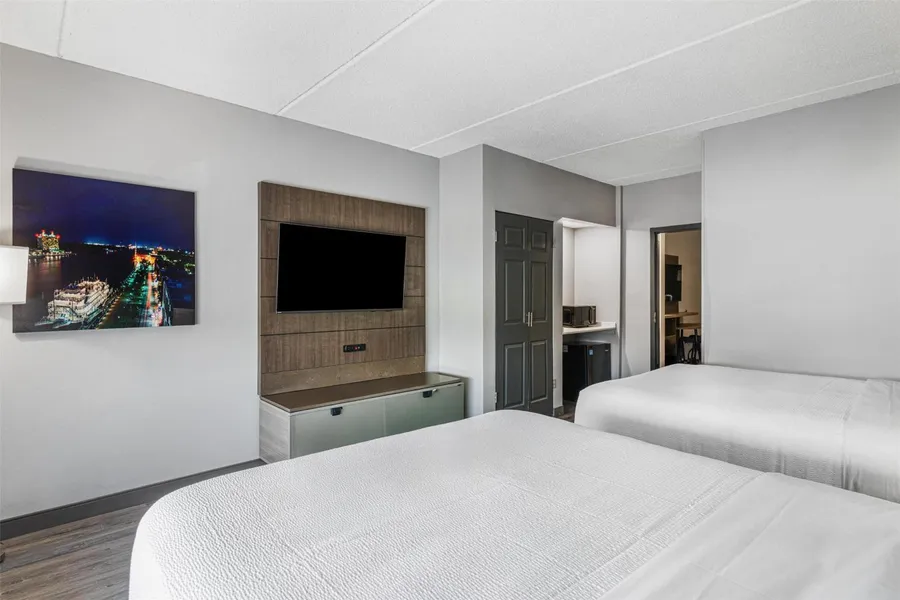 Best Western Plus Savannah Gateway hotel detail image 2