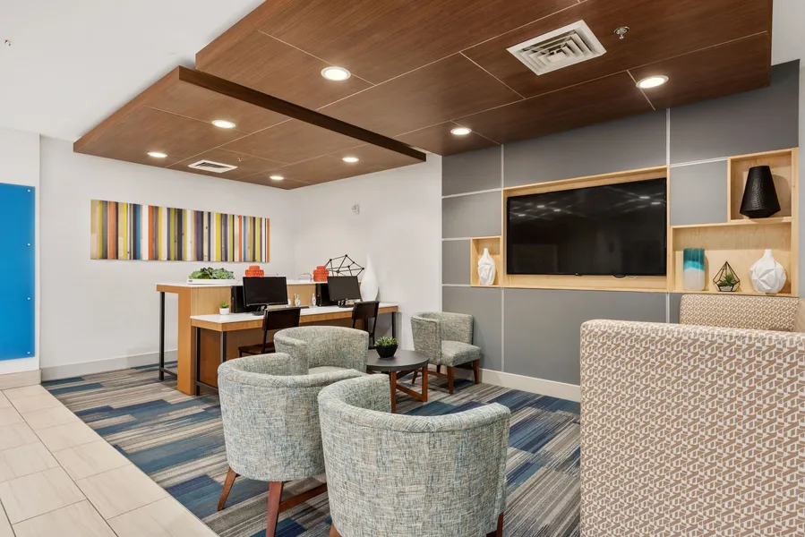 Holiday Inn Express Hotel and Suites West Valley by IHG hotel detail image 6