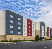 Candlewood Suites Norfolk Airport by IHG hotel detail image 5
