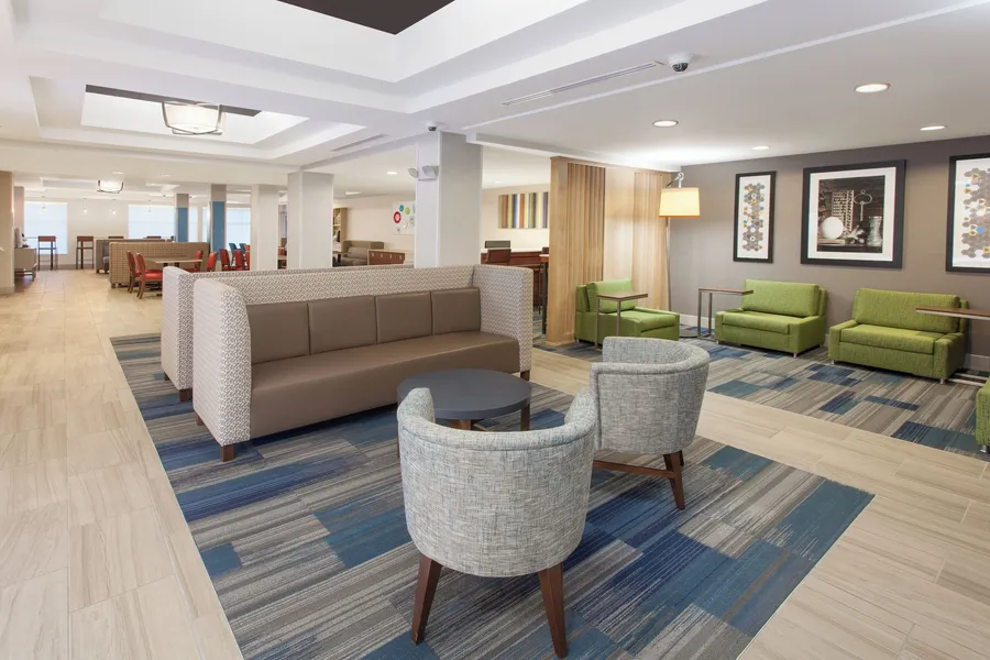 Holiday Inn Express Hotel & Suites, a Lake Zurich-Barrington by IHG hotel detail image 2