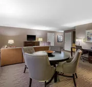 DoubleTree by Hilton Downtown Wilmington - Legal District hotel detail image 7