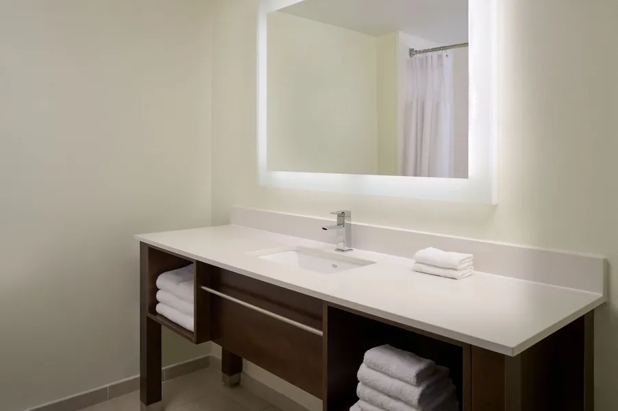 Delta Hotels by Marriott West Palm Beach hotel detail image 6