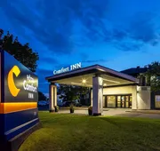 Comfort Inn Montréal Aéroport hotel detail image 7