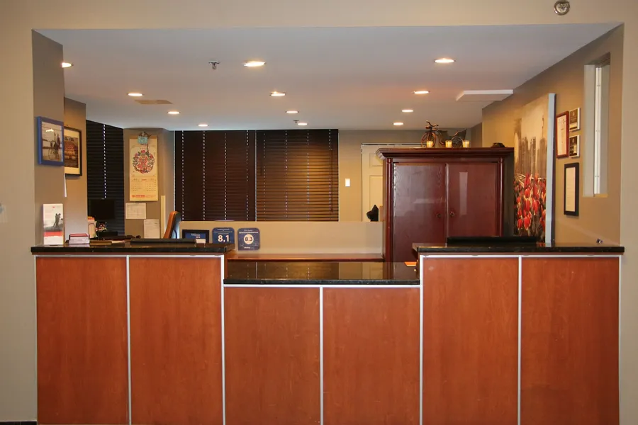 Hotel Saint-Laurent Montreal hotel detail image 6