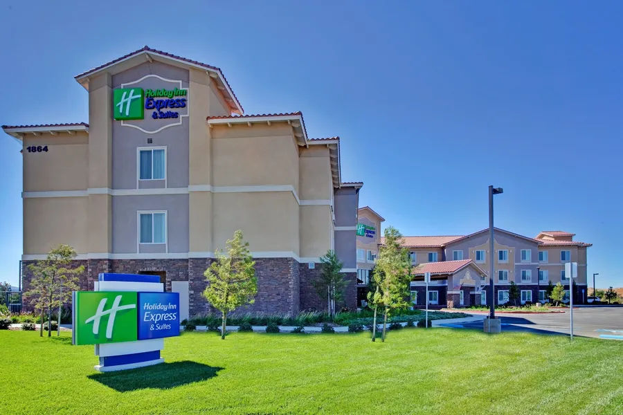 Holiday Inn Express & Suites Beaumont - Oak Valley by IHG hotel detail image 2