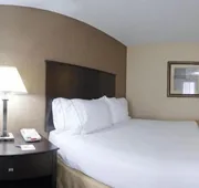 Holiday Inn Express Hotel & Suites Council Bluffs - Conv Ctr by IHG hotel detail image 7