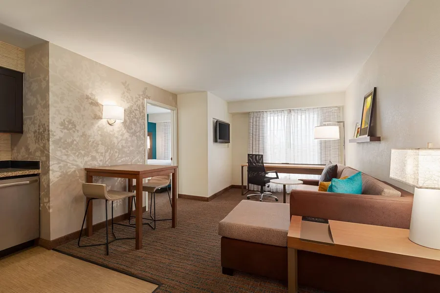 Residence Inn by Marriott Phoenix Chandler Fashion Center hotel detail image 6