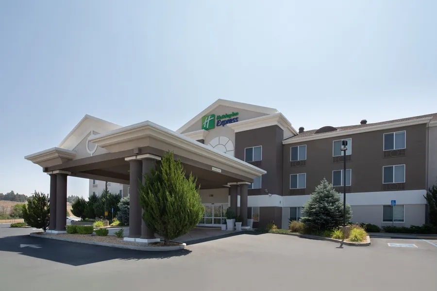 Holiday Inn Express Yreka-Shasta Area by IHG hotel detail image 2