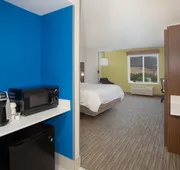 Holiday Inn Express Yreka-Shasta Area by IHG hotel detail image 7