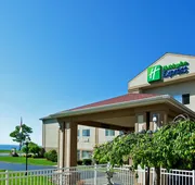 Holiday Inn Express & Suites St Joseph by IHG hotel detail image 5