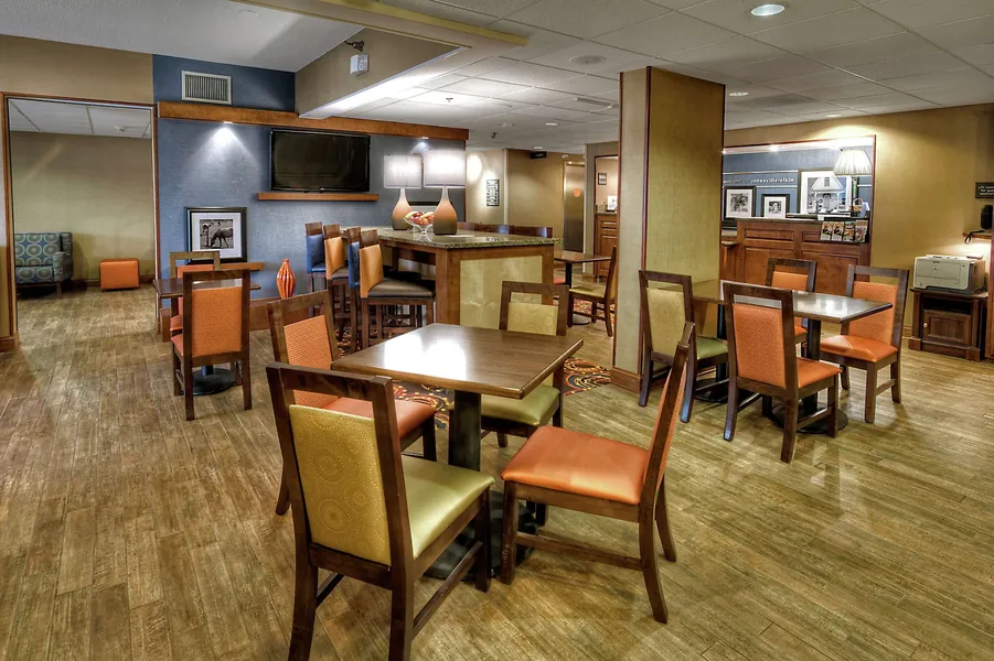 Hampton Inn Jonesville Elkin hotel detail image 2