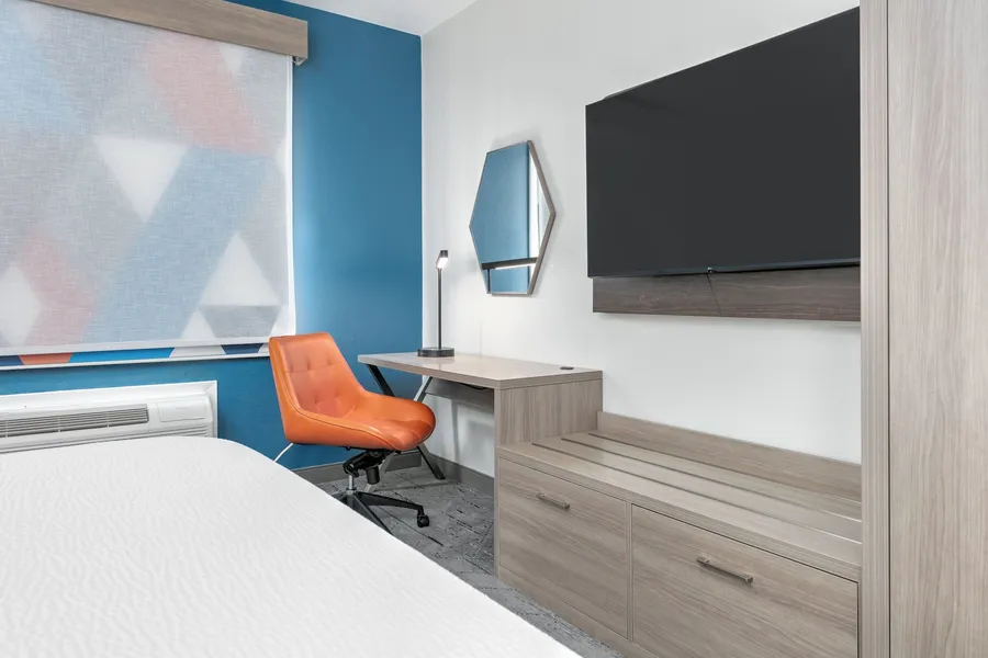 Holiday Inn Express Hotel & Suites Winnie by IHG hotel detail image 6