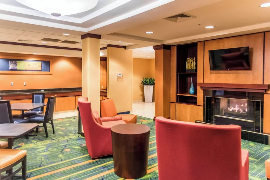 Fairfield Inn and Suites by Marriott Muskegon Norton Shores hotel detail image 2