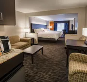 Holiday Inn Express & Suites Brandon by IHG hotel detail image 7