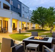 Courtyard by Marriott Kingston hotel detail image 3